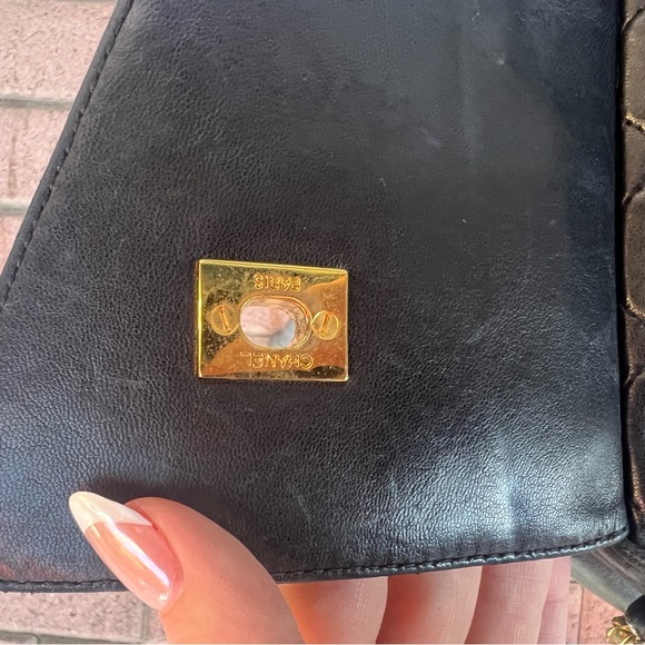 Authentic Chanel CC black lambskin quilted diagonal run lock flap camera bag - Picture 10 of 16